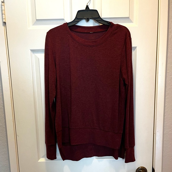 ALO Yoga Sweaters - Alo yoga pullover crew neck sweater - burgundy